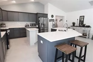 1411 Franklin Ct, The Villages, FL 32163 - Photo 13