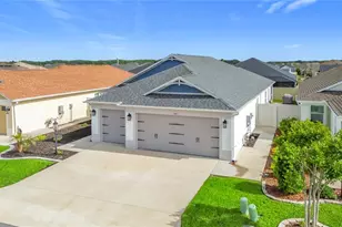 1411 Franklin Ct, The Villages, FL 32163 - Photo 51