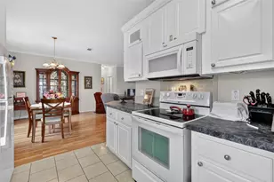 691 Cindi Ave, Leesburg, FL 34788 - Photo 13