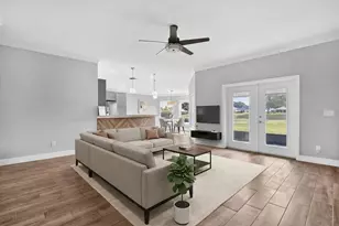 36726 Alaqua Ct, Eustis, FL 32736 - Photo 3