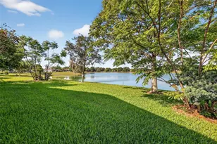 930 Camino Del Rey Dr, The Villages, FL 32159 - Photo 3