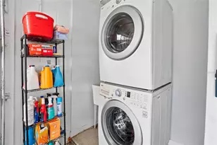 870 Carlson Dr, Orlando, FL 32804 - Photo 21