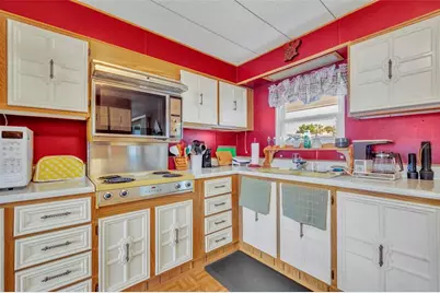 270 Palai Avenue, Leesburg, FL 34788 - Photo 17