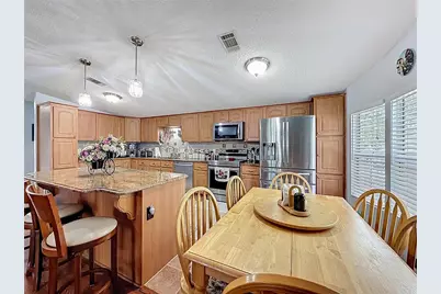 111 Mark Avenue, Lady Lake, FL 32159 - Photo 9