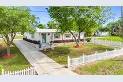 111 Mark Avenue, Lady Lake, FL 32159 - Photo 1