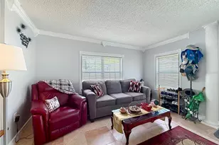 111 Mark Ave, Lady Lake, FL 32159 - Photo 23