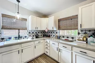 1700 Edmundshire Rd, Orlando, FL 32812 - Photo 15