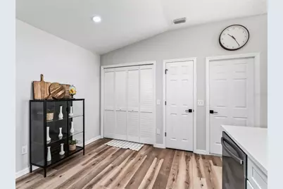 1245 Jonesville Terrace, The Villages, FL 32162 - Photo 15