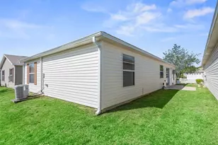 1245 Jonesville Terrace, The Villages, FL 32162 - Photo 33