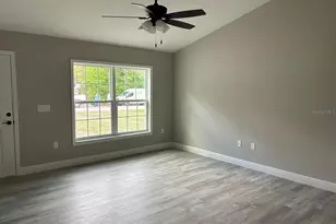 8949 N Cortlandt Dr, Dunnellon, FL 34434 - Photo 9