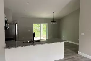 8949 N Cortlandt Dr, Dunnellon, FL 34434 - Photo 11