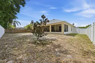 2503 Gables Dr, Eustis, FL 32726 - Photo 9