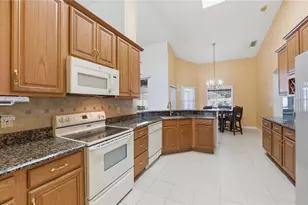 1030 Princeton Dr, Clermont, FL 34711 - Photo 15