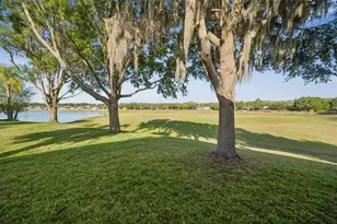 3292 Seven Seas Dr, Tavares, FL 32778 - Photo 23