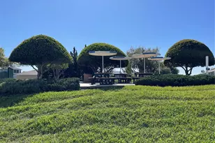 3292 Seven Seas Dr, Tavares, FL 32778 - Photo 41