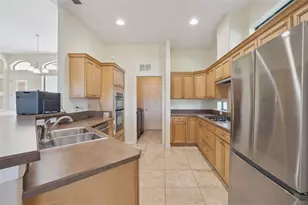 3292 Seven Seas Dr, Tavares, FL 32778 - Photo 11