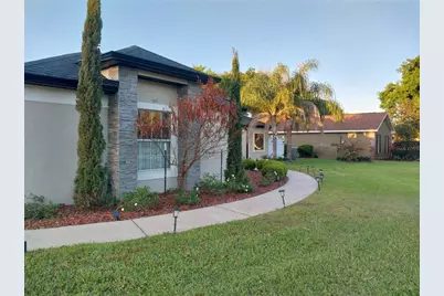 336 Lakecrest Drive, Tavares, FL 32778 - Photo 55