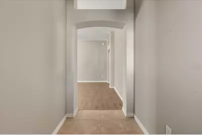 2247 Shanewood Court, The Villages, FL 32162 - Photo 3