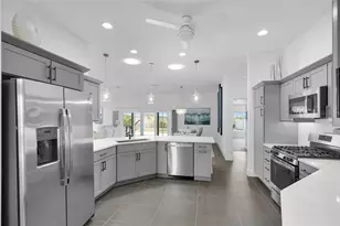 5495 Hawkins Dr, The Villages, FL 32163 - Photo 13