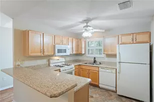 2461 Due West Dr, The Villages, FL 32162 - Photo 9