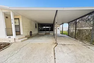 514 S Timber Trail, Wildwood, FL 34785 - Photo 5