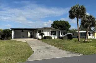11 N Bobwhite Rd, Wildwood, FL 34785 - Photo 3