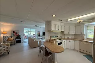 11 N Bobwhite Rd, Wildwood, FL 34785 - Photo 11