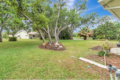 27 Gordon Court, Leesburg, FL 34788 - Photo 5