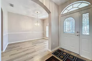 2308 Twickingham Ct, Clermont, FL 34711 - Photo 5