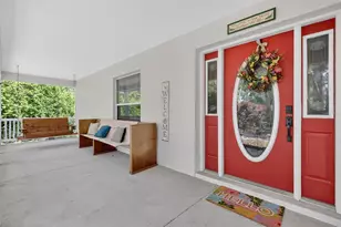 41722 Poinciana St, Eustis, FL 32736 - Photo 5