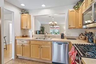 17325 SE 91st Lee Ave, The Villages, FL 32162 - Photo 9