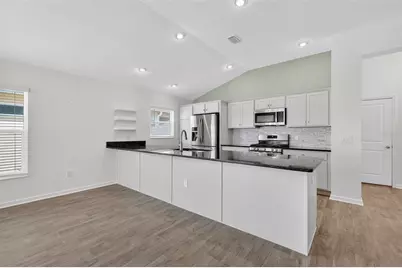 5548 Millican Avenue, The Villages, FL 32163 - Photo 13