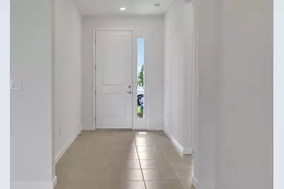 10716 NW Suncrest Loop, Port Saint Lucie, FL 34987 - Photo 3