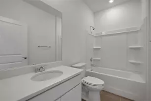 10716 NW Suncrest Loop, Port Saint Lucie, FL 34987 - Photo 11