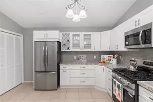 2403 Baton Pl, The Villages, FL 32162 - Photo 11