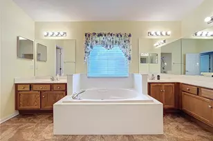 4822 Sawgrass Lake Cir, Leesburg, FL 34748 - Photo 33