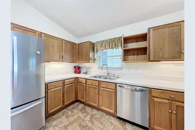 4822 Sawgrass Lake Circle, Leesburg, FL 34748 - Photo 17