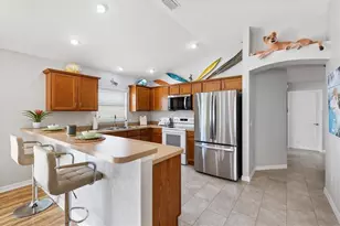 935 Wren St, The Villages, FL 32163 - Photo 3