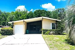 603 Robin Ln Ave, Wildwood, FL 34785 - Photo 1