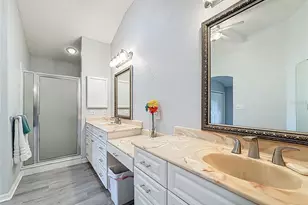 1738 Augustine Dr, The Villages, FL 32159 - Photo 9