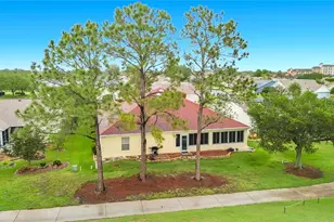 1738 Augustine Dr, The Villages, FL 32159 - Photo 37