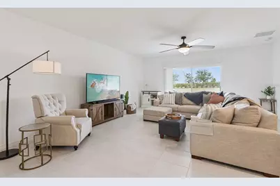 1099 Calico Pointe Circle, Groveland, FL 34736 - Photo 9