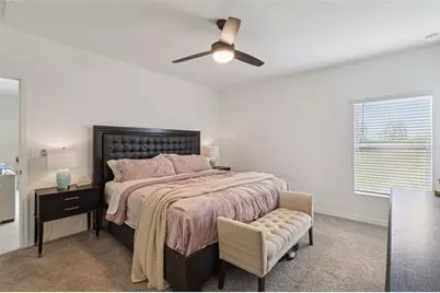 1099 Calico Pointe Circle, Groveland, FL 34736 - Photo 19