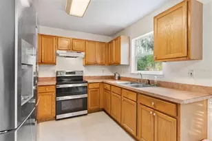 20825 County Rd 44A, Eustis, FL 32736 - Photo 19