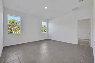2920 Supermarine Rd, Tavares, FL 32778 - Photo 23