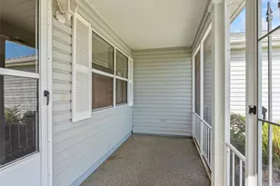 877 Cortez Ave, The Villages, FL 32159 - Photo 3