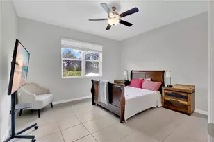 4334 Southern Vista Loop, Saint Cloud, FL 34772 - Photo 9