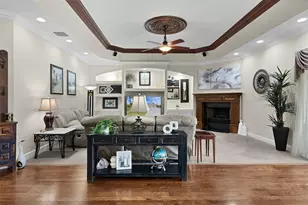 2254 Isleworth Cir, The Villages, FL 32163 - Photo 23