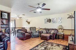 24046 Bobcat Rd, Astor, FL 32102 - Photo 5