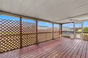1371 NW 12th Ln, Lake Panasoffkee, FL 33538 - Photo 23